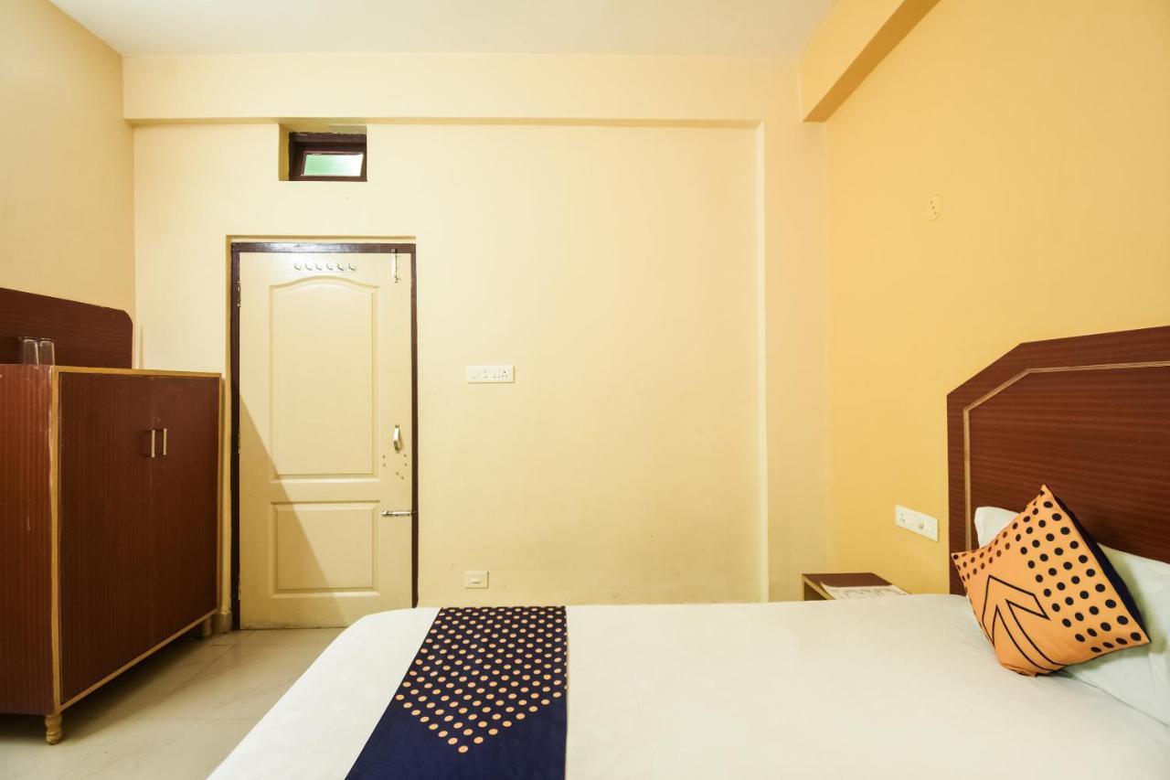 Spot On 74793 Hotel Sai Sudha Puri Εξωτερικό φωτογραφία